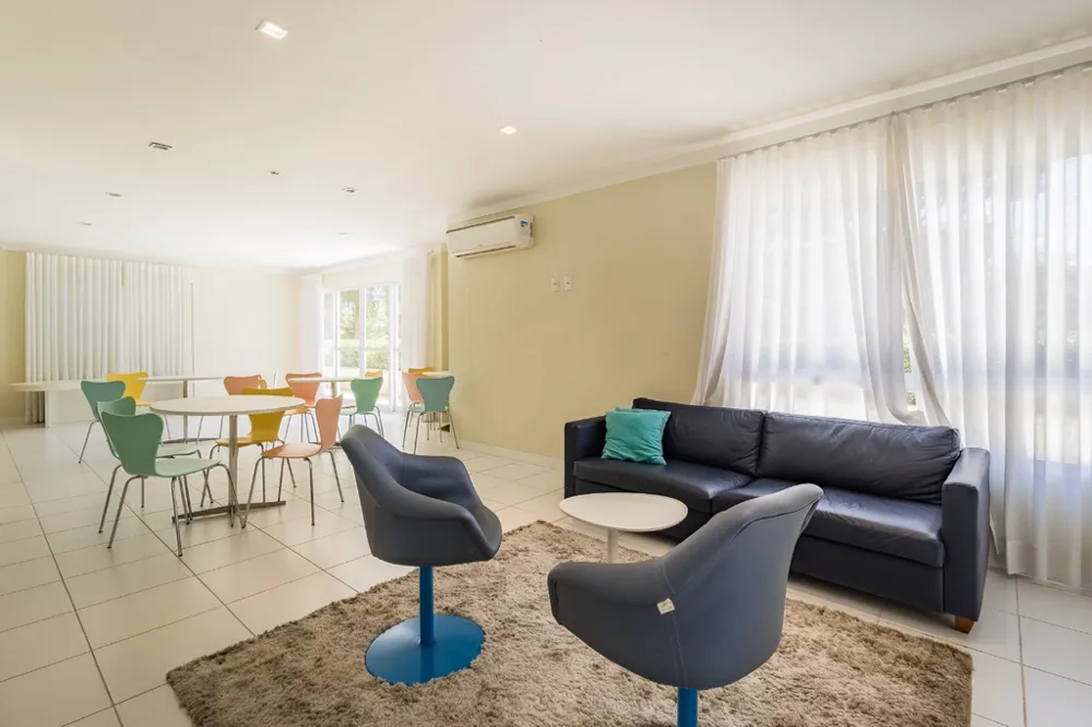 Apartamento para venda no bairro Passo da Areia em Porto Alegre