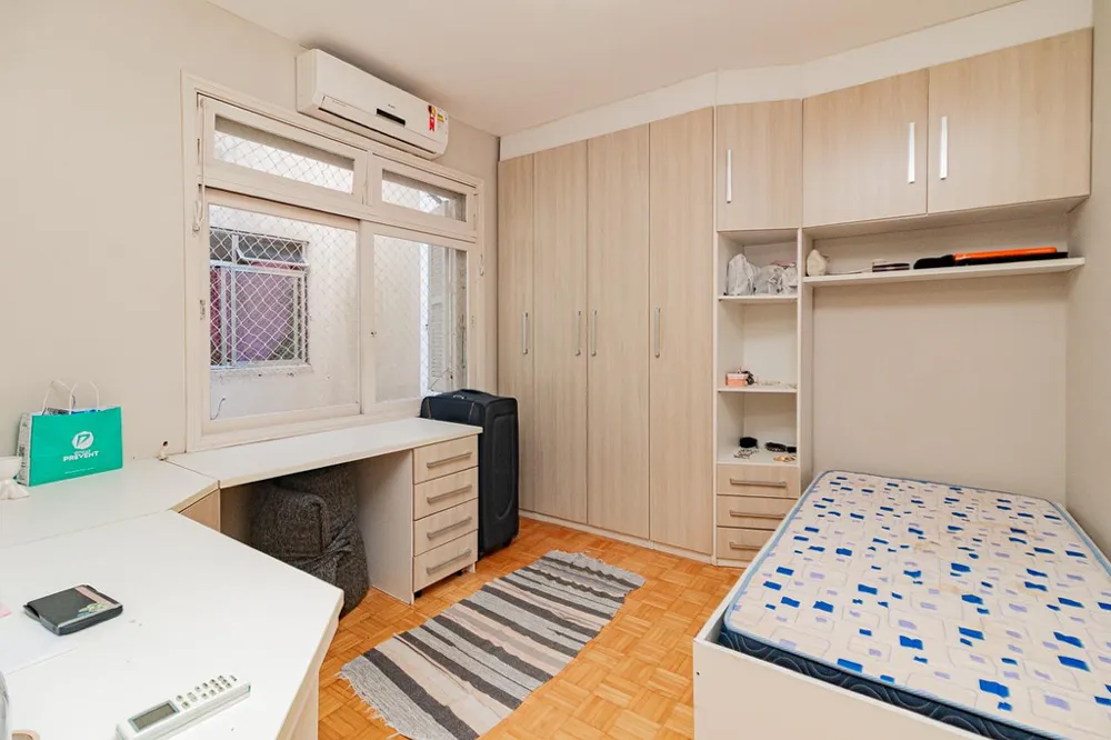 Apartamento para venda no bairro Rio Branco em Porto Alegre