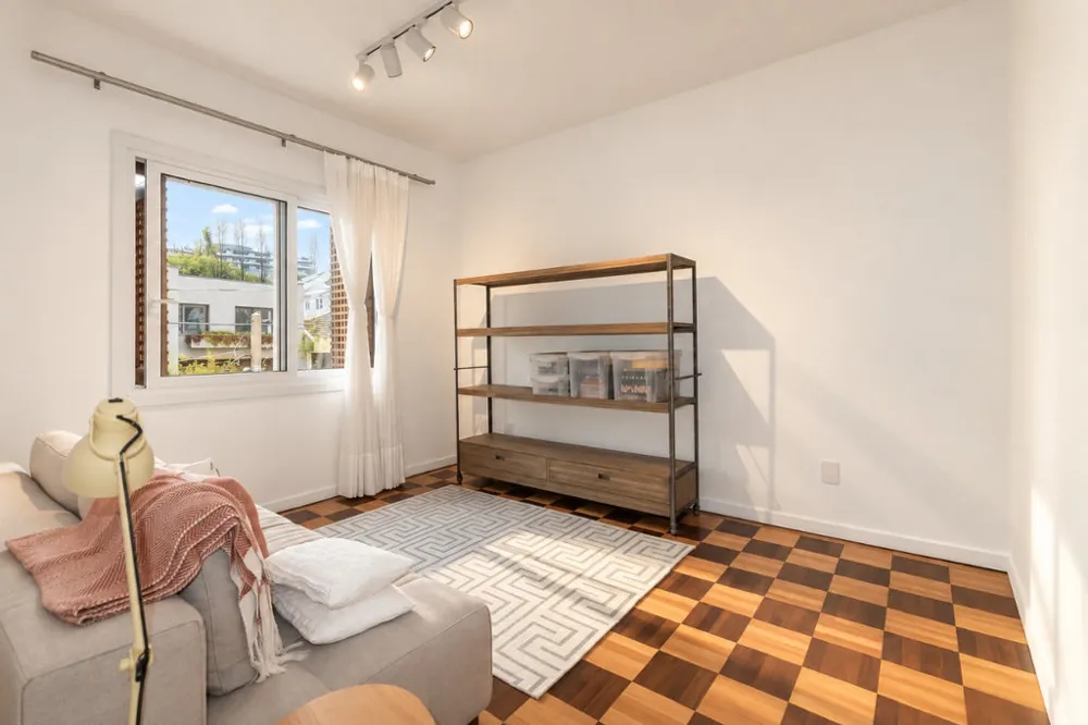 Casa para venda no bairro Três Figueiras em Porto Alegre