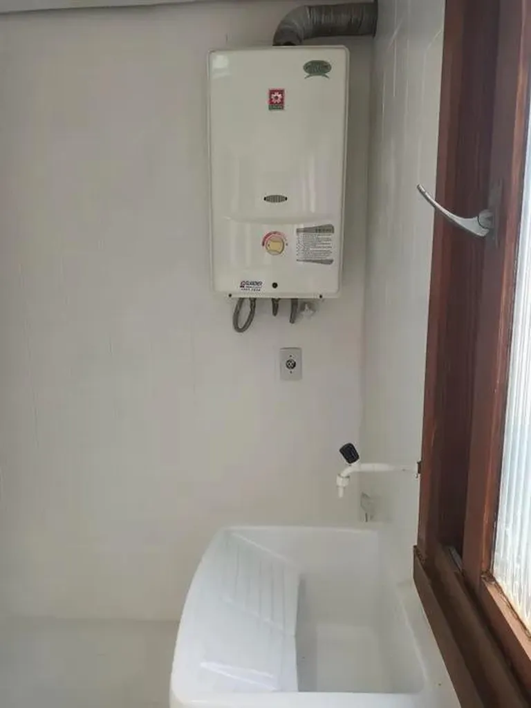 Apartamento para venda no bairro Moinhos de Vento em Porto Alegre