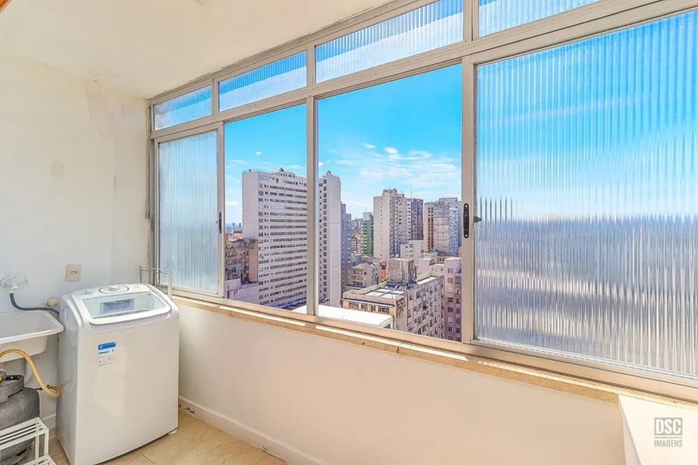 Apartamento para venda no bairro Centro Histórico em Porto Alegre