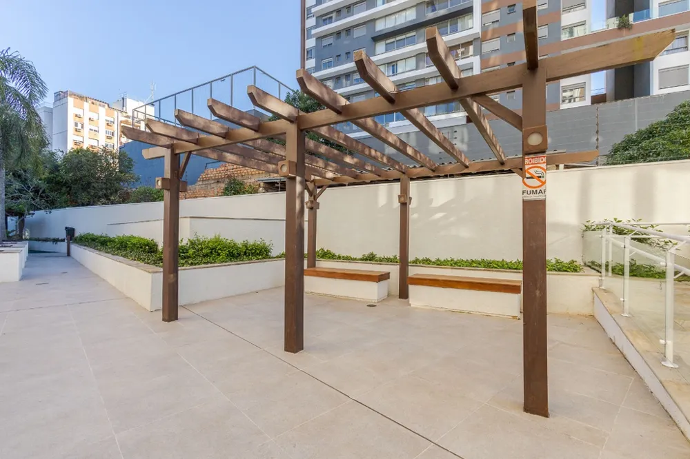 Apartamento para venda no bairro Passo da Areia em Porto Alegre