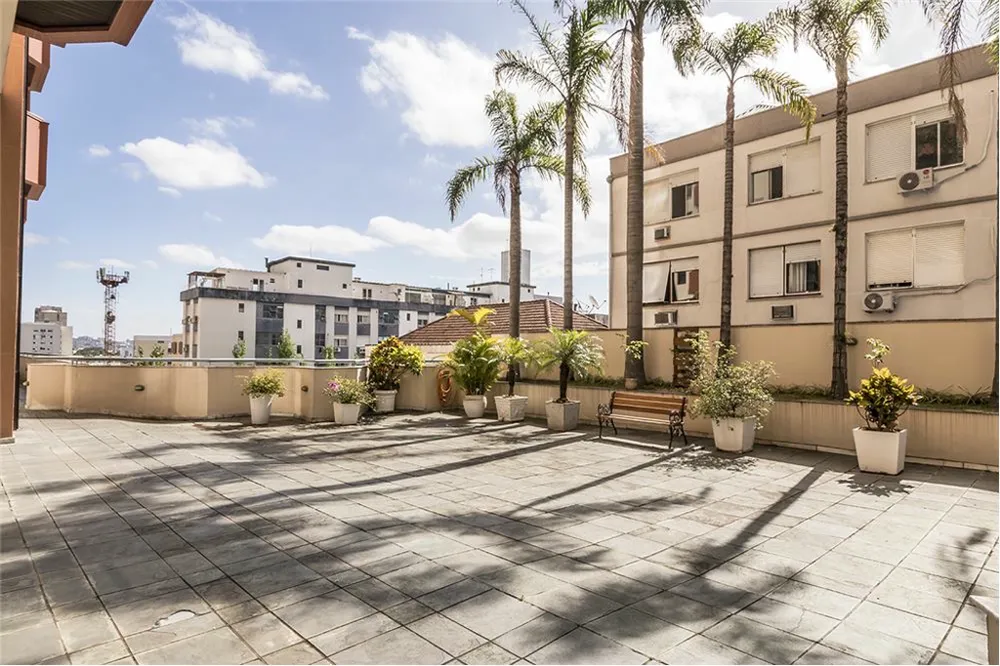 Apartamento para venda no bairro Independência em Porto Alegre