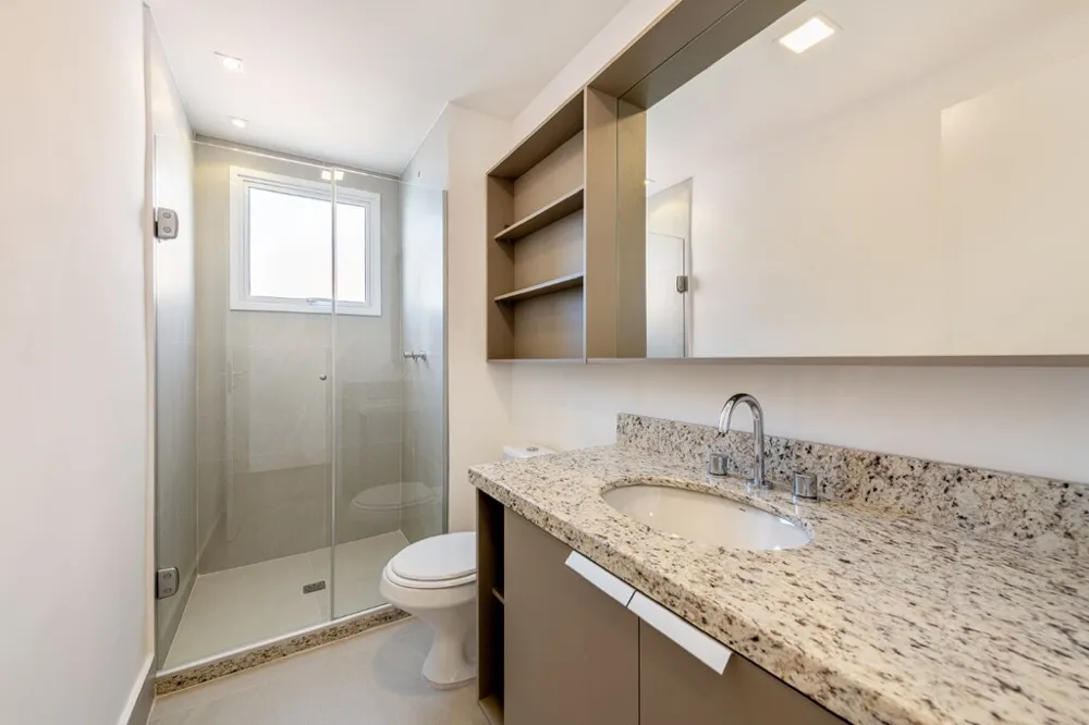 Apartamento para venda no bairro Passo da Areia em Porto Alegre