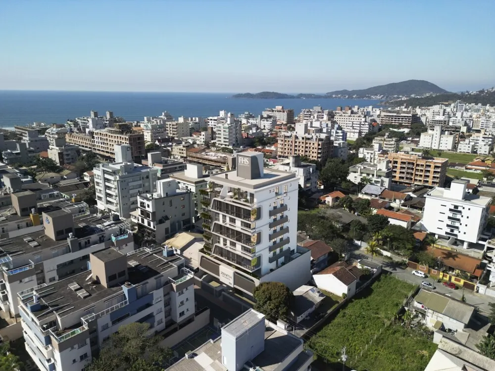Cobertura Horizontal para venda no bairro Bombas em Bombinhas