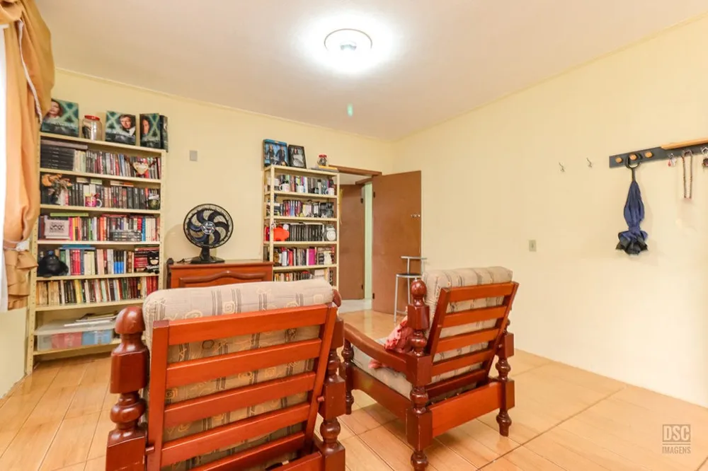 Casa para venda no bairro Vila Jardim em Porto Alegre