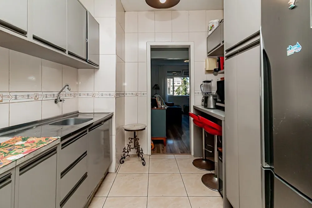 Apartamento para venda no bairro Centro Histórico em Porto Alegre