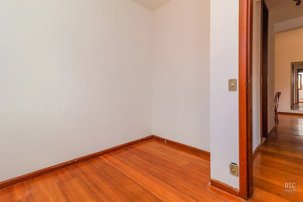 Apartamento para venda no bairro Jardim Carvalho em Porto Alegre
