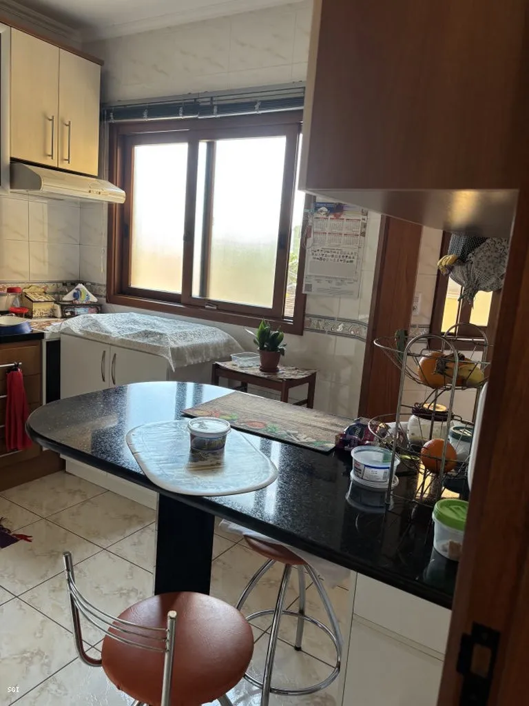 Apartamento para venda no bairro Jardim Botânico em Porto Alegre
