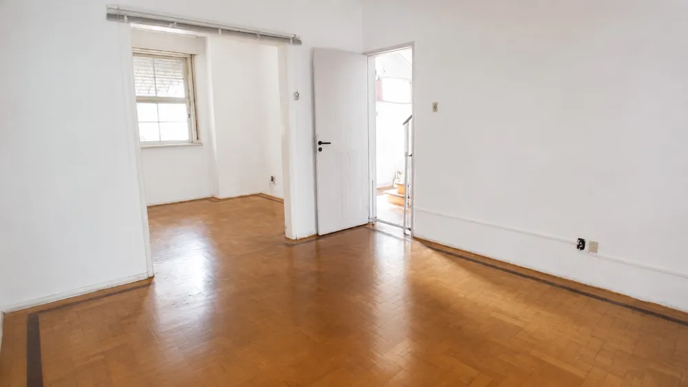 Casa para venda no bairro Auxiliadora em Porto Alegre