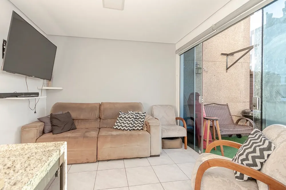 Cobertura Duplex para venda no bairro Nonoai em Porto Alegre