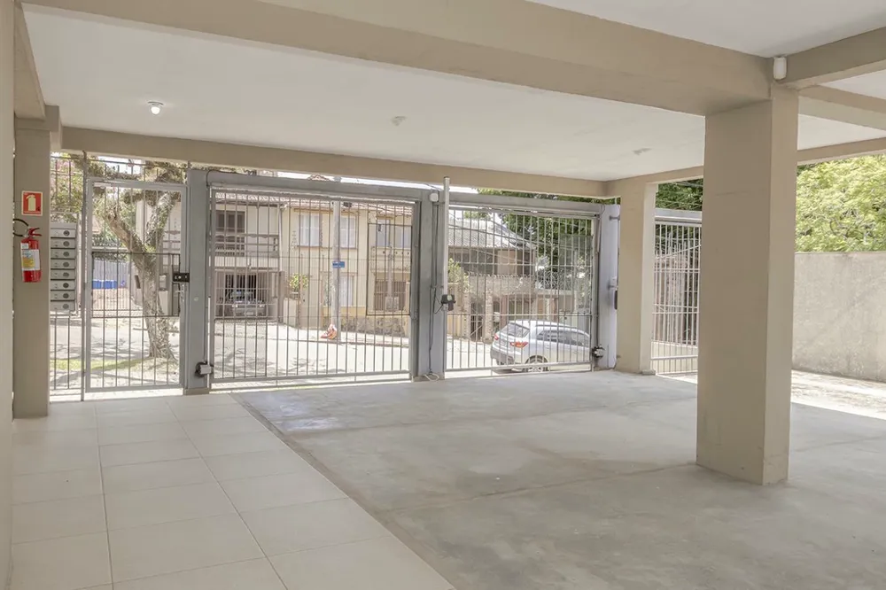 Apartamento para venda no bairro Teresópolis em Porto Alegre