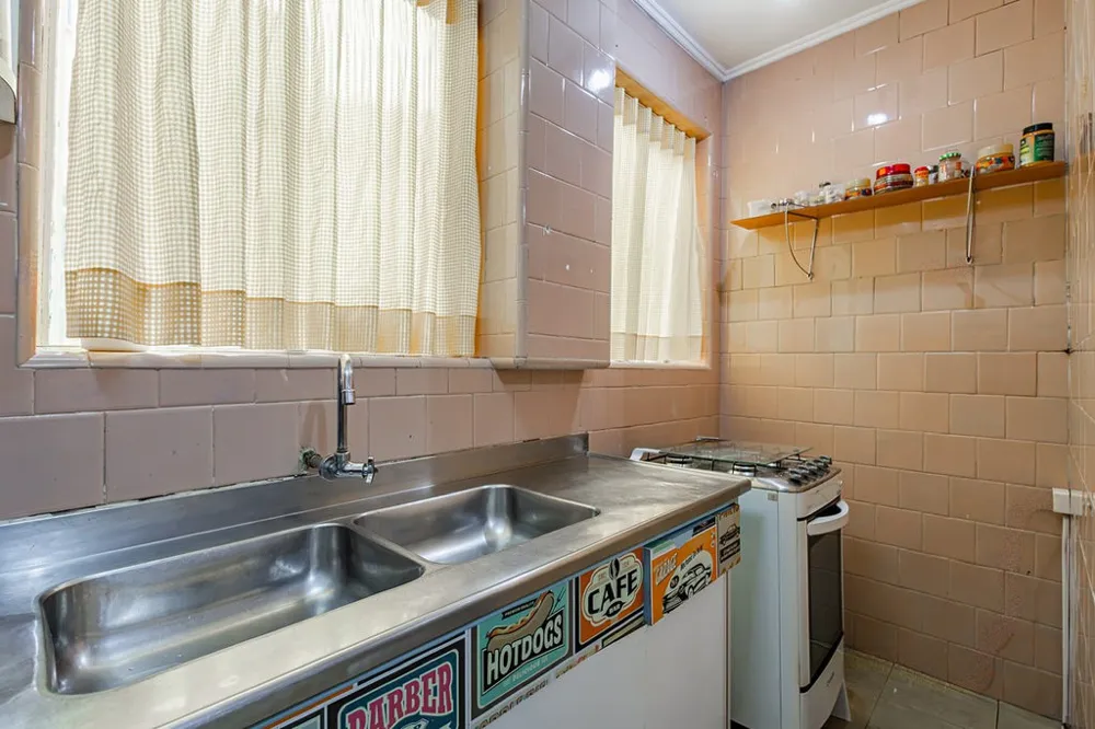 Apartamento para venda no bairro São João em Porto Alegre