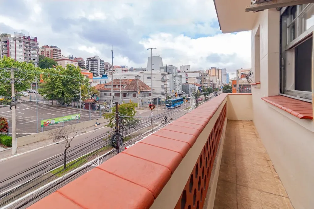 Apartamento para venda no bairro Floresta em Porto Alegre