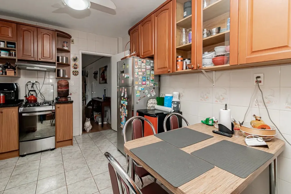 Apartamento para venda no bairro Menino Deus em Porto Alegre