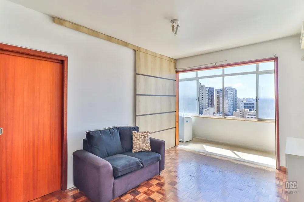 Apartamento para venda no bairro Centro Histórico em Porto Alegre