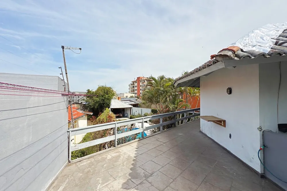 Casa para venda no bairro Ipanema em Porto Alegre