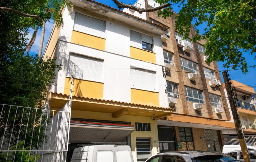 Apartamento para venda no bairro Passo da Areia em Porto Alegre