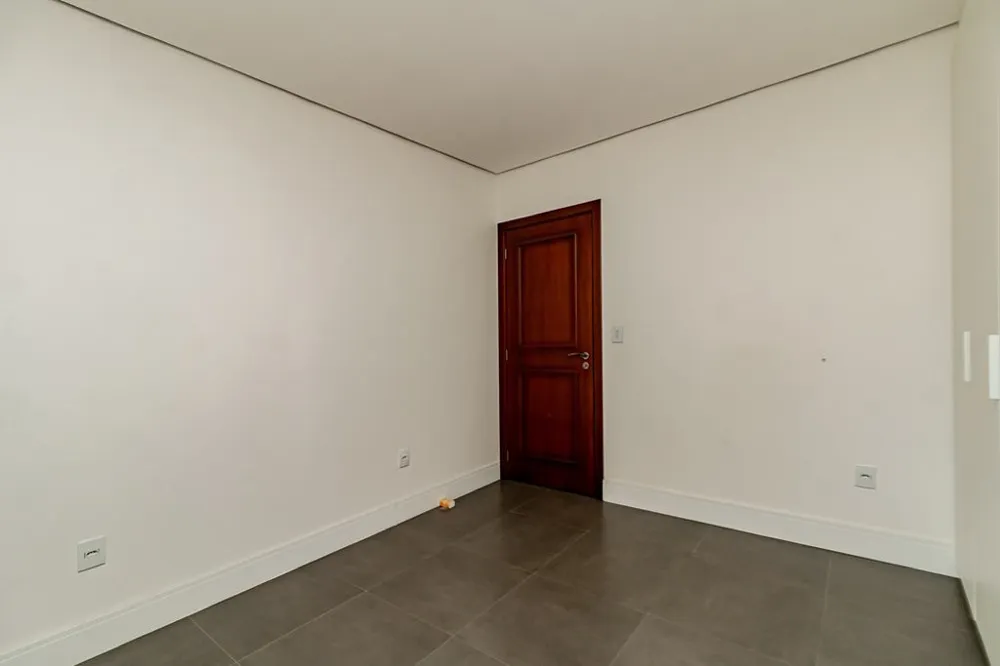 Apartamento para venda no bairro Menino Deus em Porto Alegre