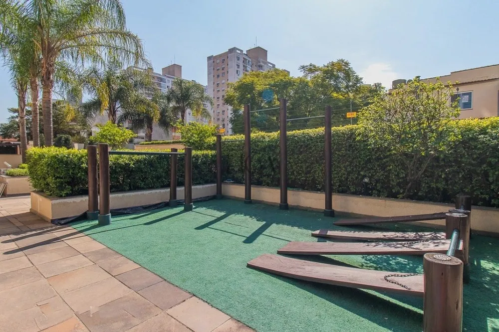 Garden para venda no bairro Passo da Areia em Porto Alegre