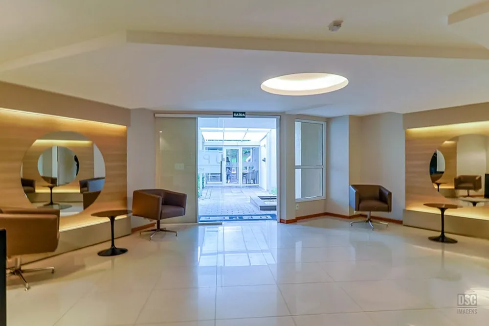 Apartamento para venda no bairro Vila Ipiranga em Porto Alegre