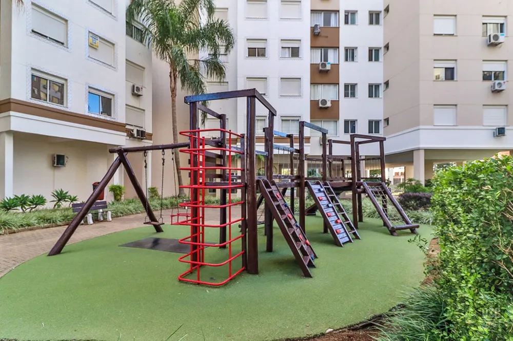 Apartamento para venda no bairro Vila Ipiranga em Porto Alegre