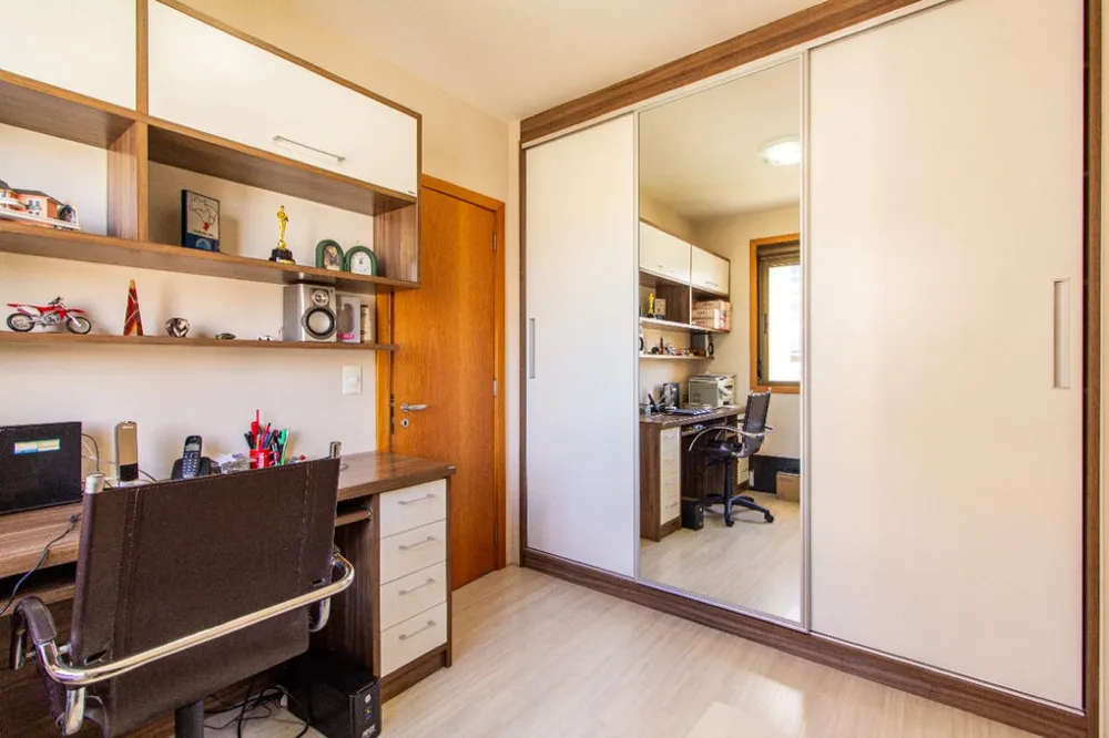 Apartamento para venda no bairro Jardim Botânico em Porto Alegre