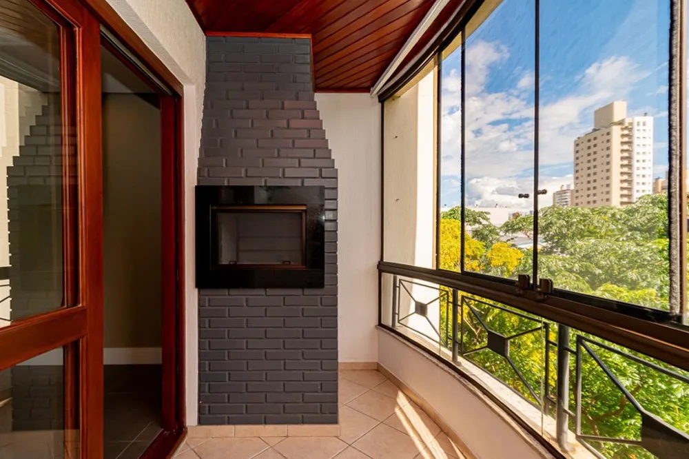 Apartamento para venda no bairro Menino Deus em Porto Alegre