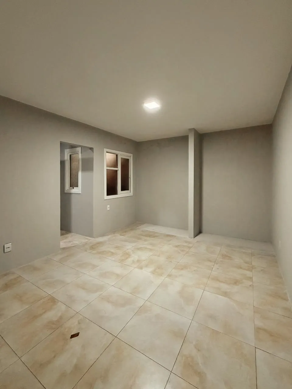 Sala comercial para venda no bairro Centro em Torres