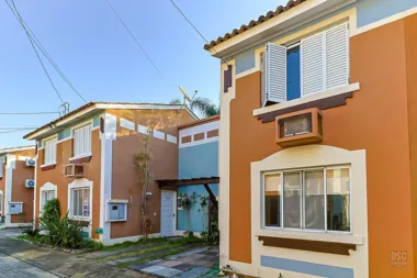 Casa em Condomínio para venda no bairro Jardim Itu em Porto Alegre