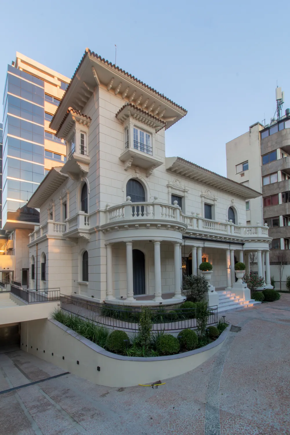 Apartamento para venda no bairro Moinhos de Vento em Porto Alegre