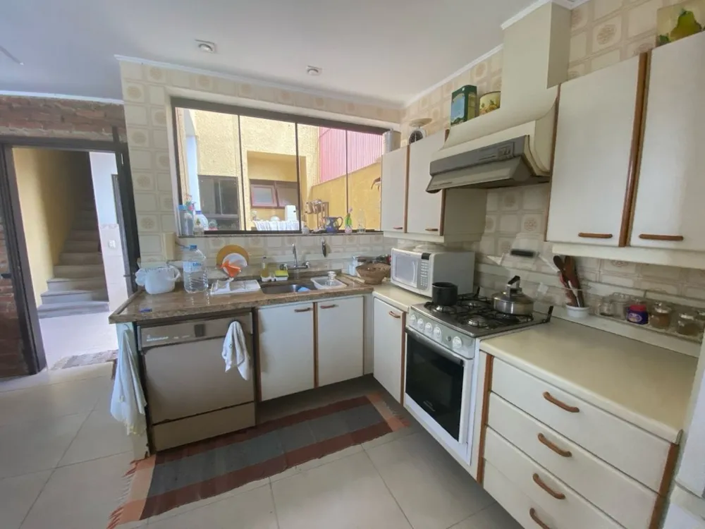 Casa para venda no bairro Jardim do Salso em Porto Alegre