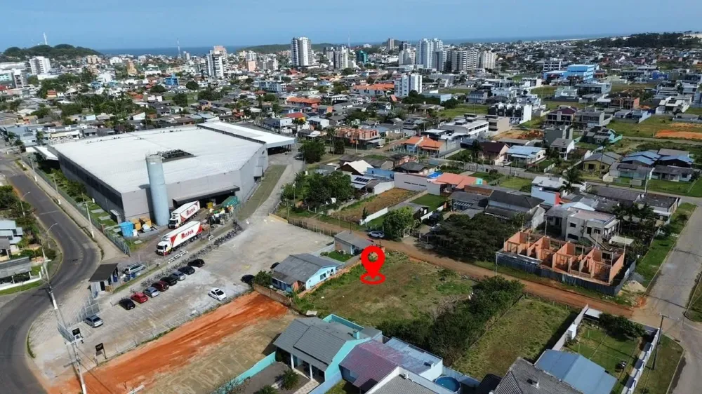 Terreno para venda no bairro Igra Sul em Torres
