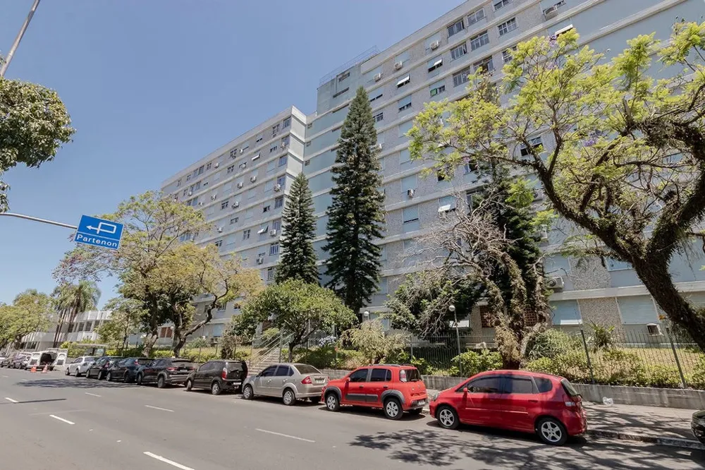 Apartamento para venda no bairro Santana em Porto Alegre