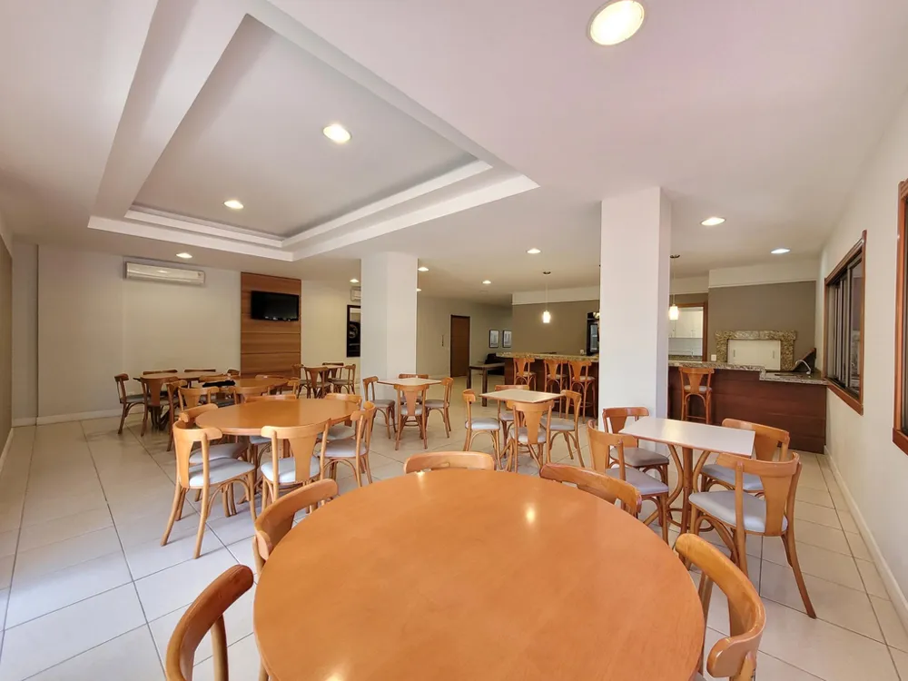 Apartamento para venda no bairro Menino Deus em Porto Alegre