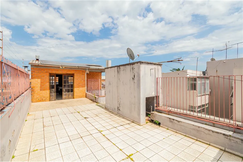 Edifício Comercial para venda no bairro Santa Maria Goretti em Porto Alegre