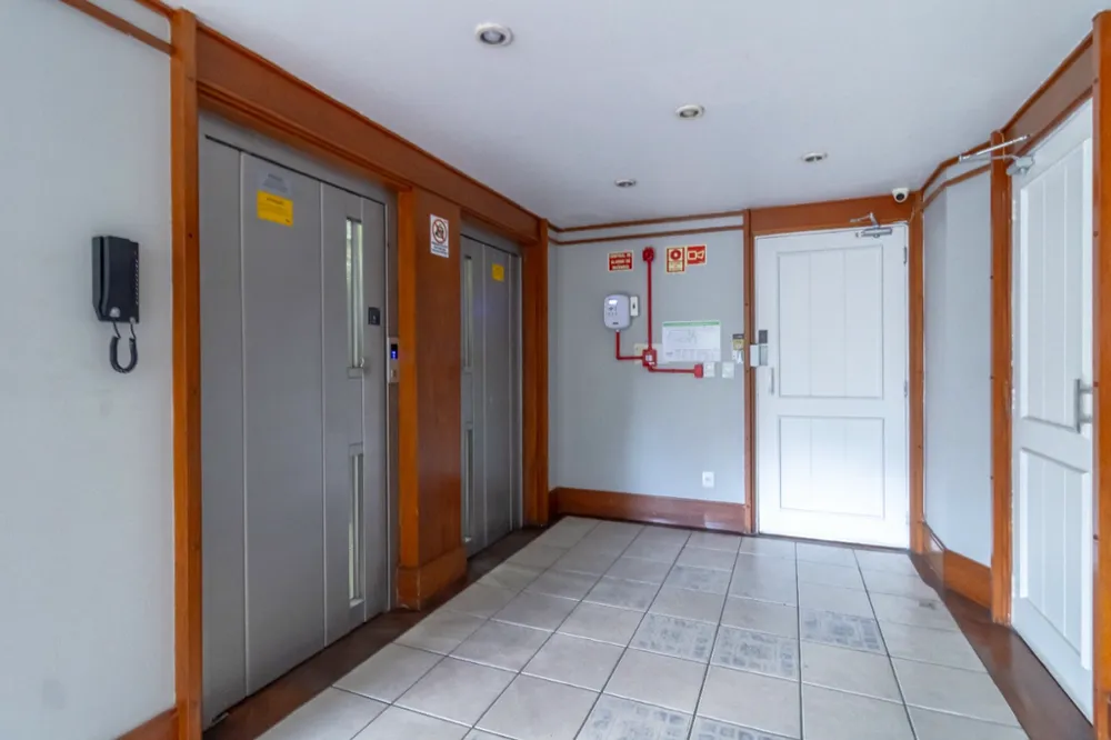 Apartamento para venda no bairro Petrópolis em Porto Alegre