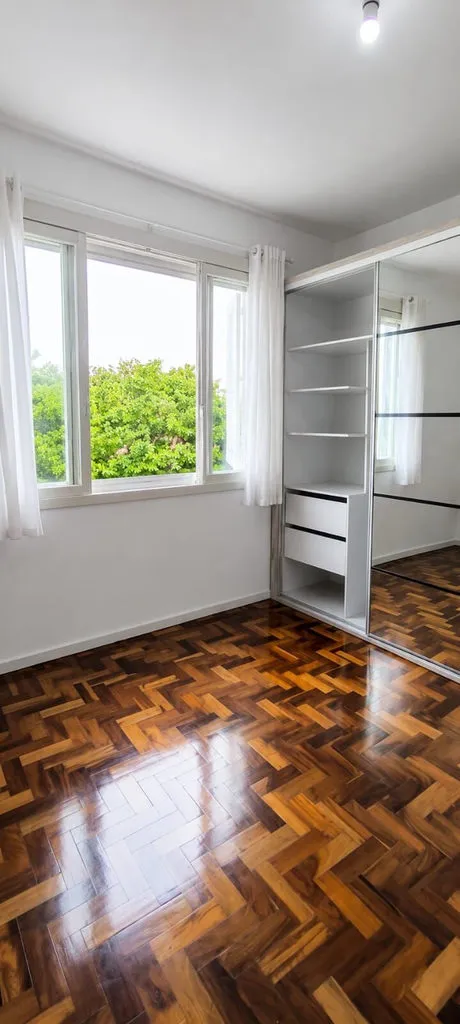 Apartamento para venda no bairro São João em Porto Alegre