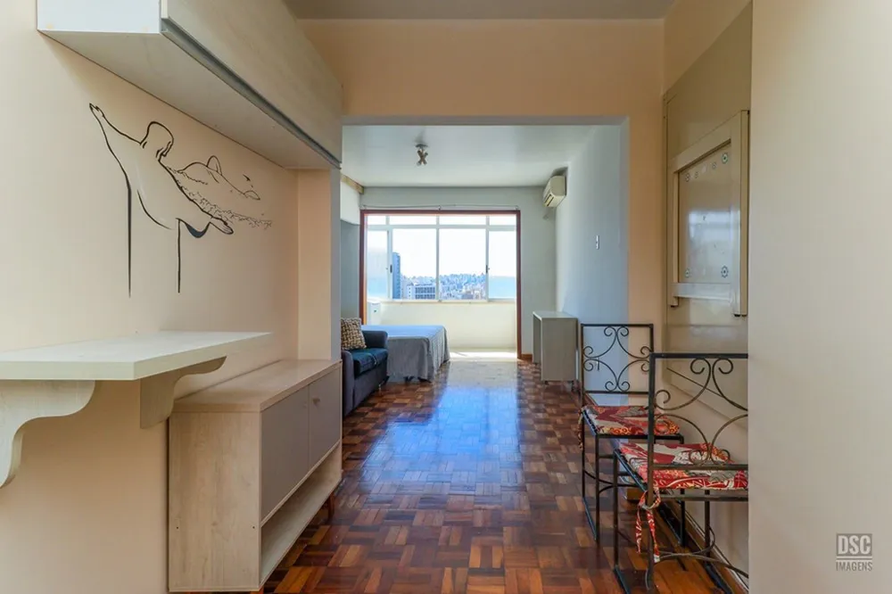 Apartamento para venda no bairro Centro Histórico em Porto Alegre