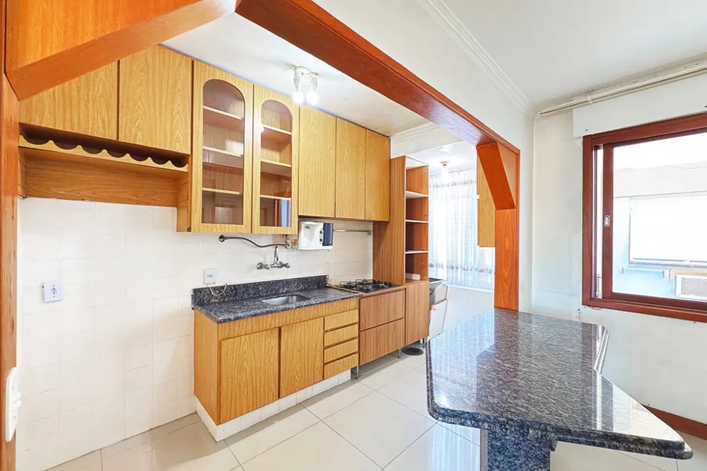 Apartamento para venda no bairro Centro Histórico em Porto Alegre