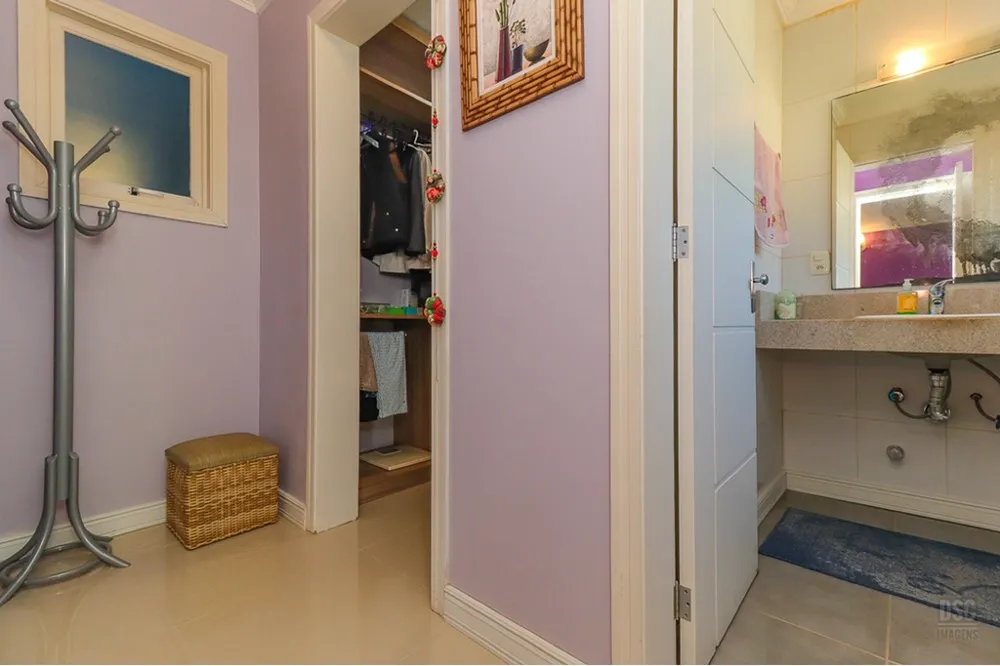 Casa em Condomínio para venda no bairro Hípica em Porto Alegre