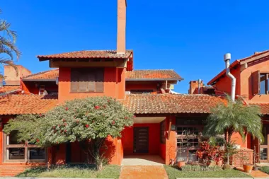 Casa em Condomínio para venda no bairro Ipanema em Porto Alegre