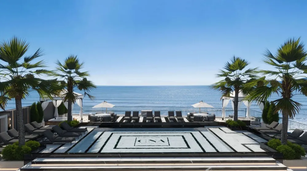 Apartamento para venda no bairro Meia Praia em Itapema