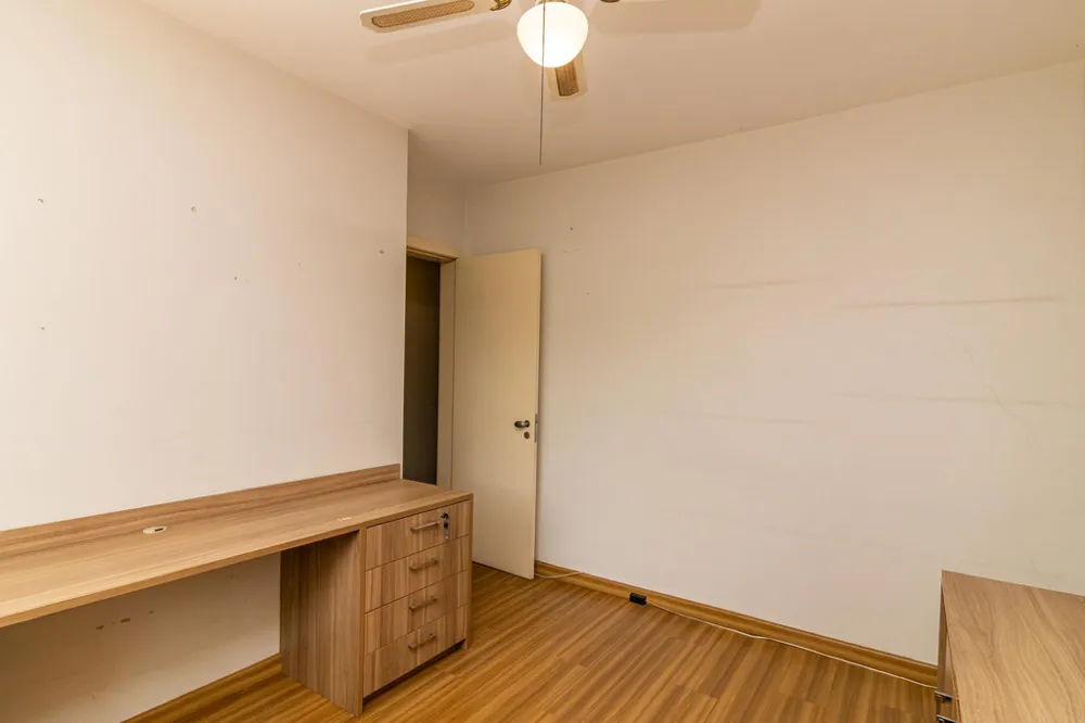 Apartamento para venda no bairro Moinhos de Vento em Porto Alegre