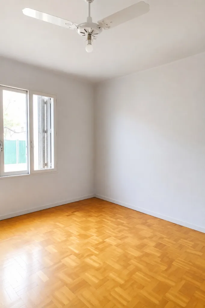 Casa para venda no bairro Auxiliadora em Porto Alegre