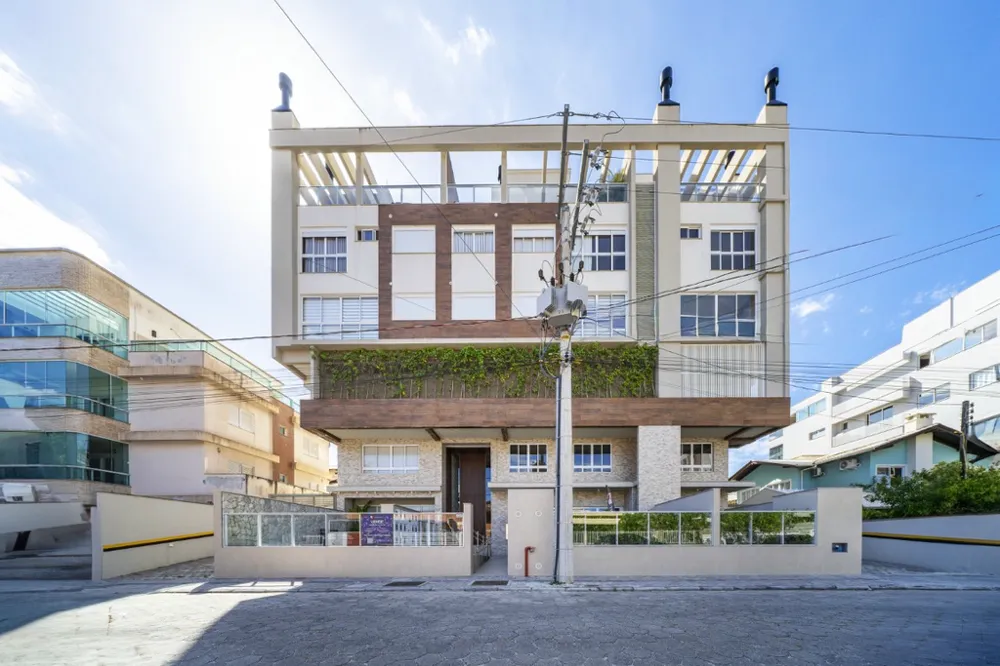 Cobertura Duplex para venda no bairro Mariscal em Bombinhas