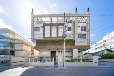 Cobertura Duplex para venda no bairro Mariscal em Bombinhas