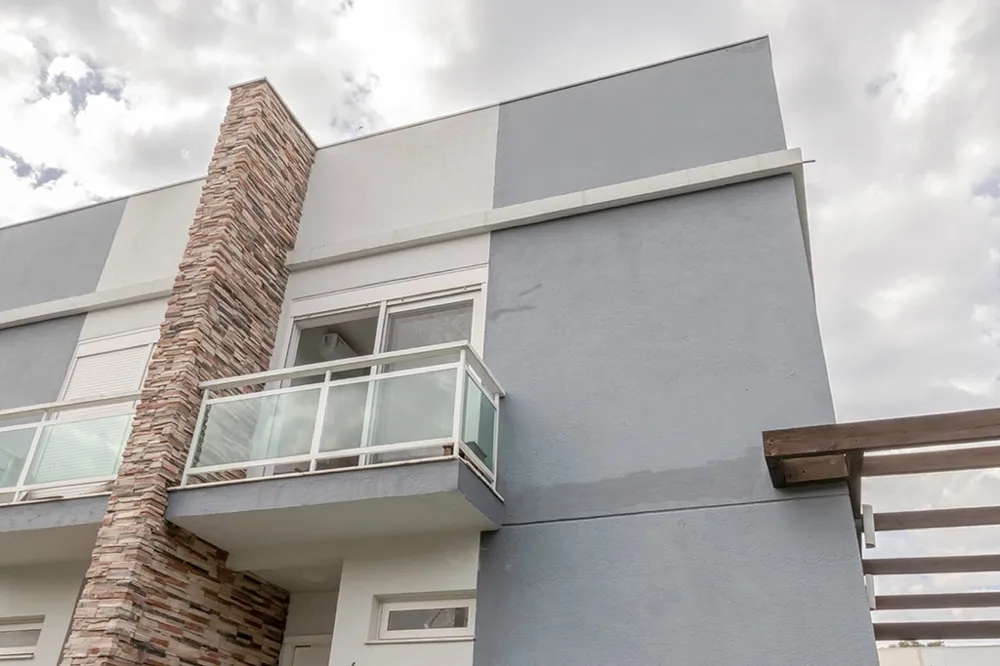 Casa em Condomínio para venda no bairro Lomba do Pinheiro em Porto Alegre