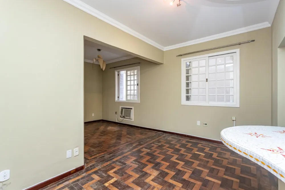 Apartamento para venda no bairro Centro Histórico em Porto Alegre