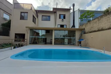 Casa para venda no bairro Jardim do Salso em Porto Alegre